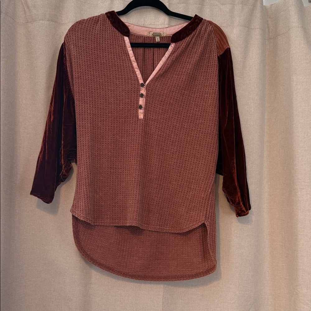 Buckle Women's Velvet Trim Henley Top - Copper color S